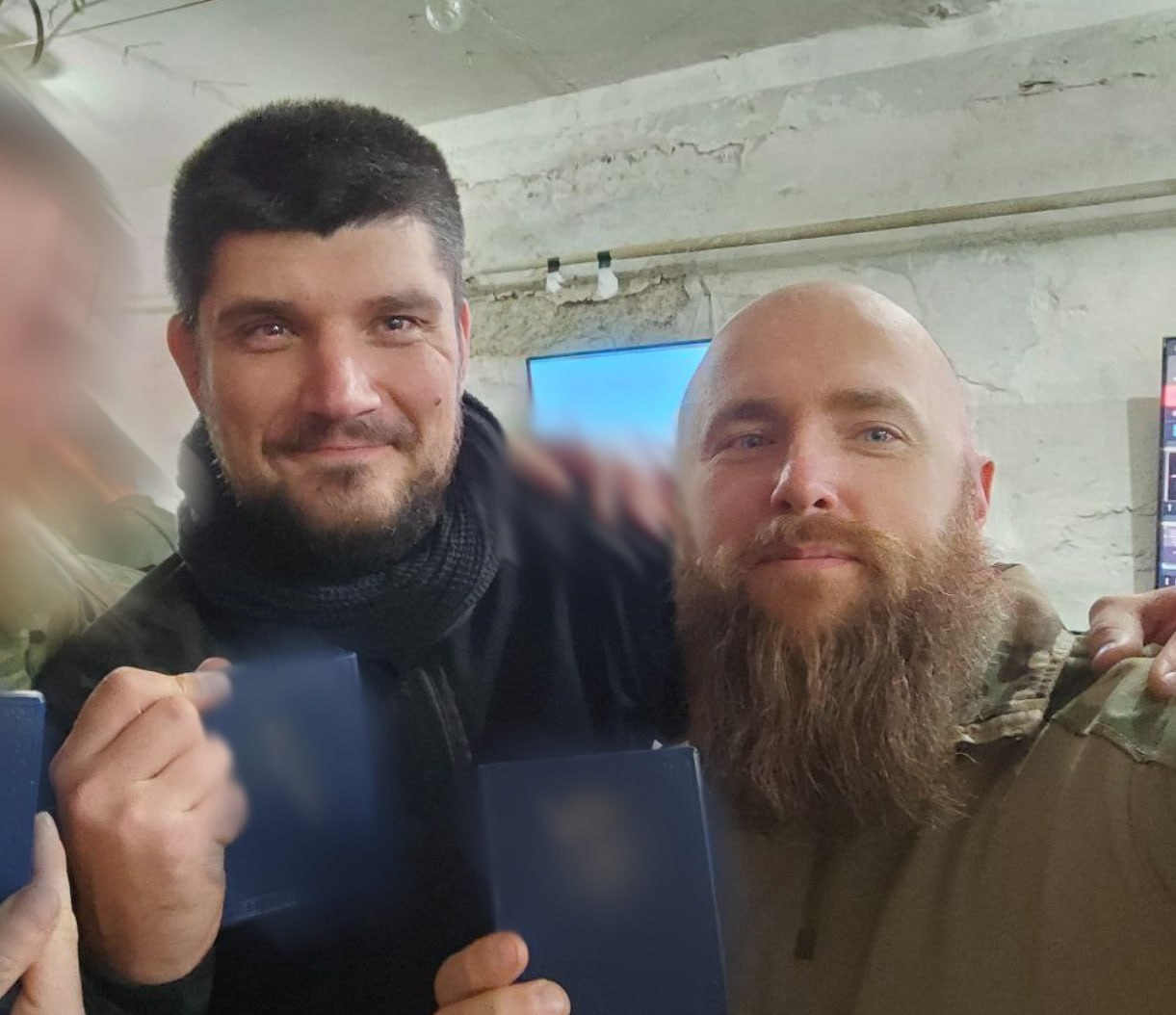 Денис Капустин и Алексей Лёвкин. Фото из <a href="https://t.me/thulesignal" target="_blank">телеграм-канала Лёвкина</a>