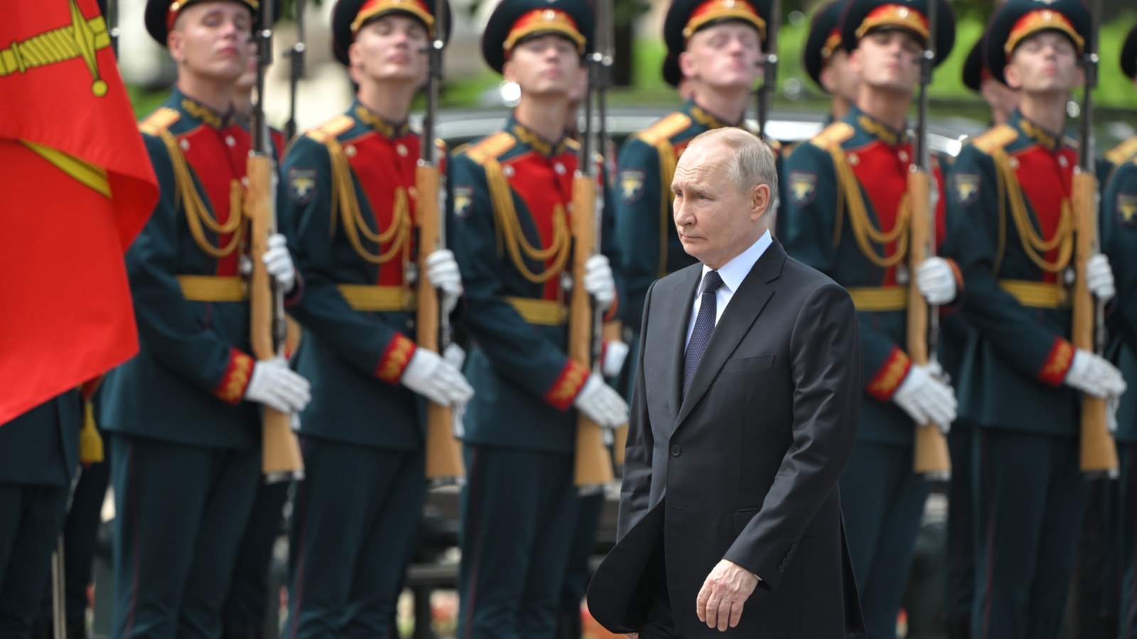 Владимир Путин. Фото: Sergey Guneev / Sputnik / Kremlin pool / EPA