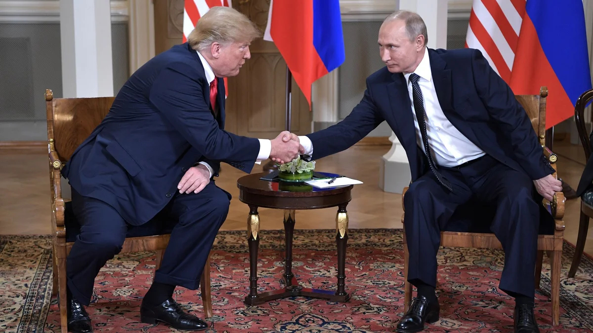 Владимир Путин и Дональд Трамп на встрече в Хельсинки 16 июля 2018 года. Фото: Kremlin
